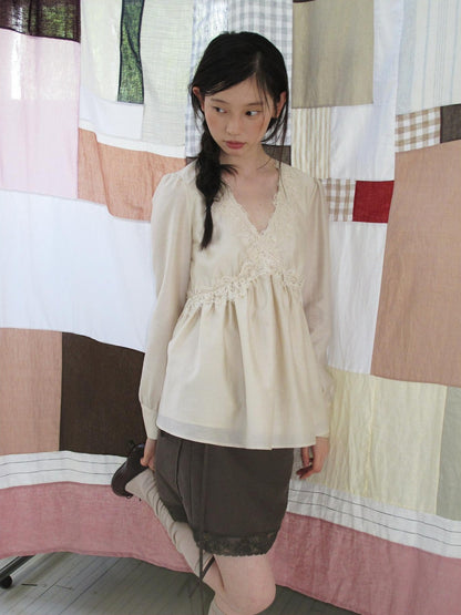 Dorydory Lace Trim V-neck Long Sleeve Waist Tie Women&