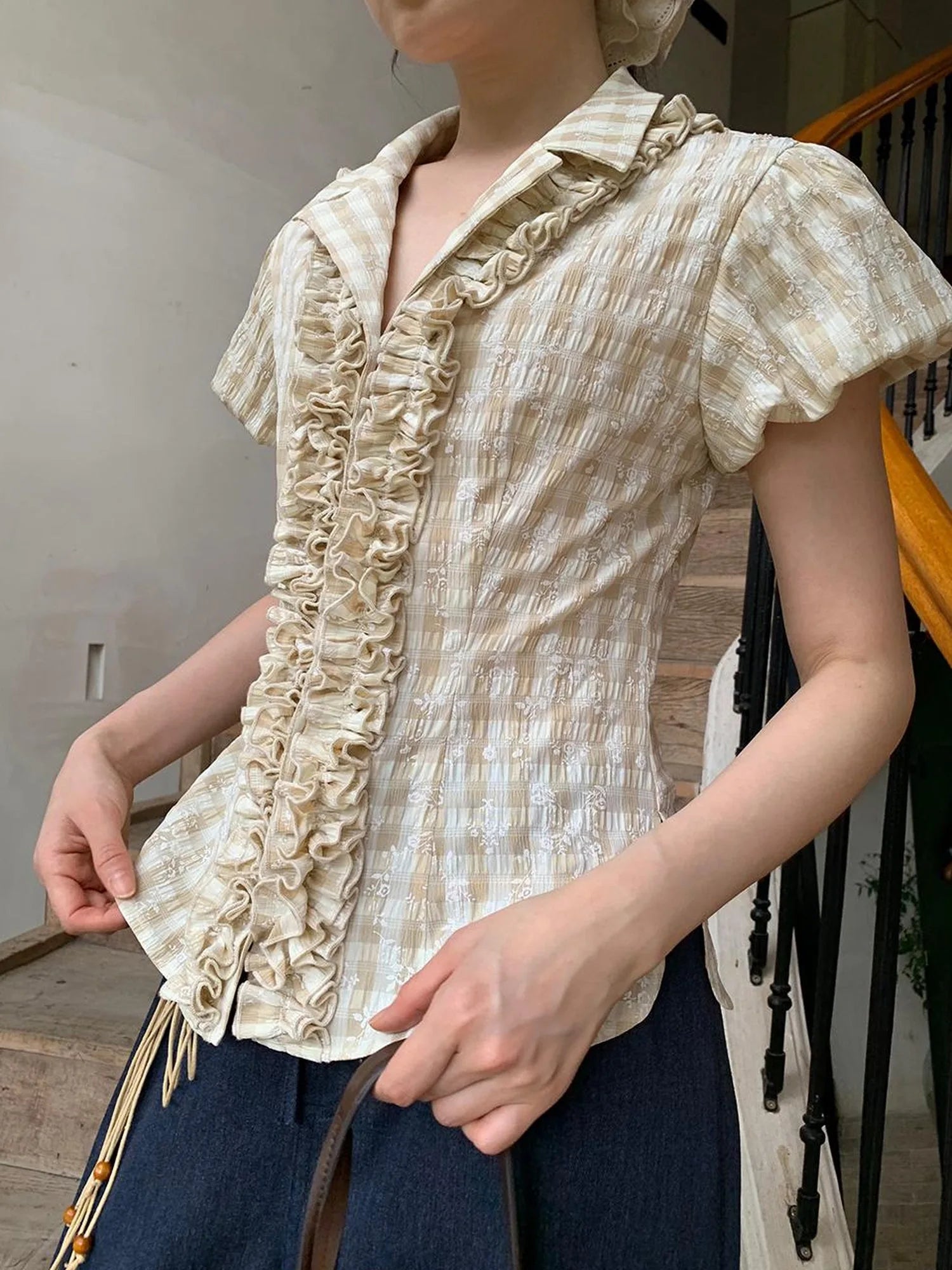 Lace Trimmed Floral Print Short Sleeve Blouse With Puff Sleeves