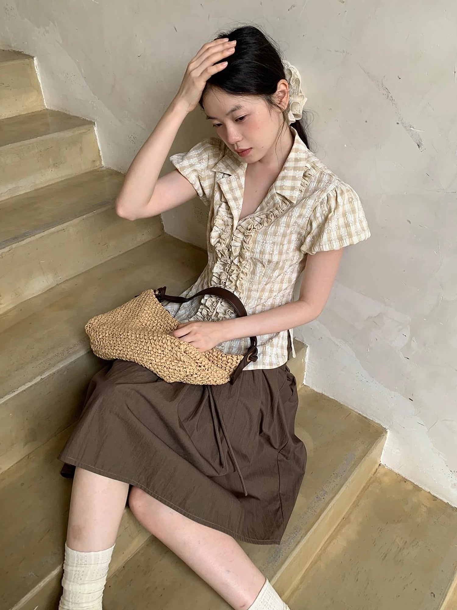 Lace Trimmed Floral Print Short Sleeve Blouse With Puff Sleeves