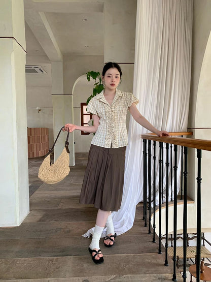 Lace Trimmed Floral Print Short Sleeve Blouse With Puff Sleeves