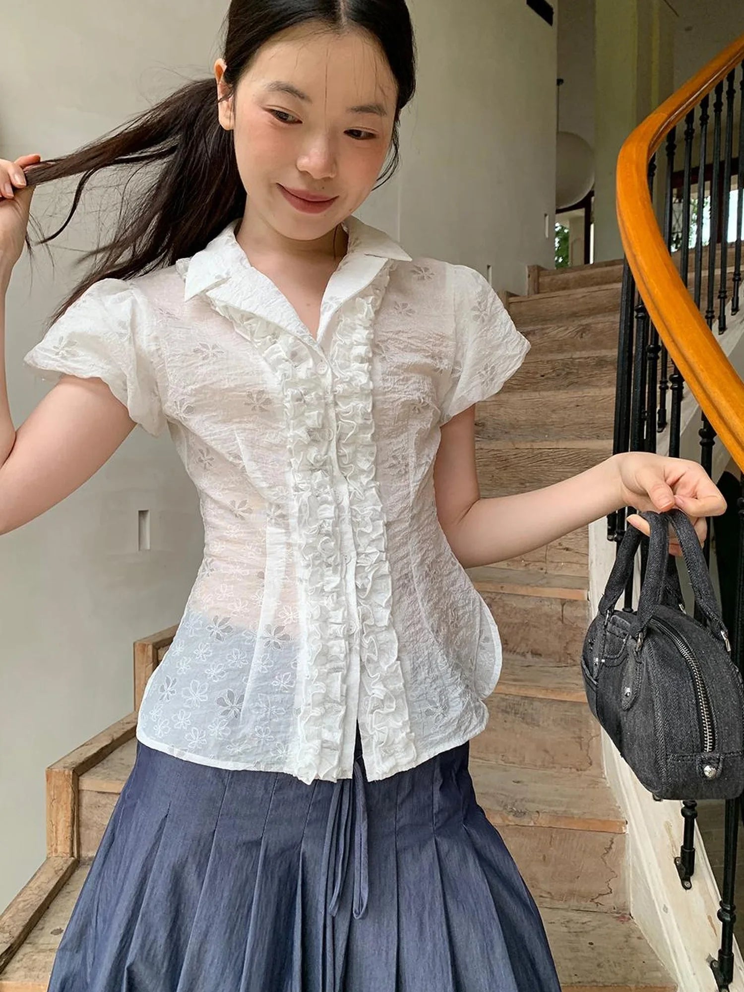 Lace Trimmed Floral Print Short Sleeve Blouse With Puff Sleeves