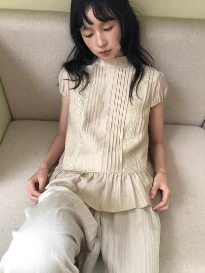 Dorydory Lace Tuck Pleat Half High Collar Short Sleeve Women&