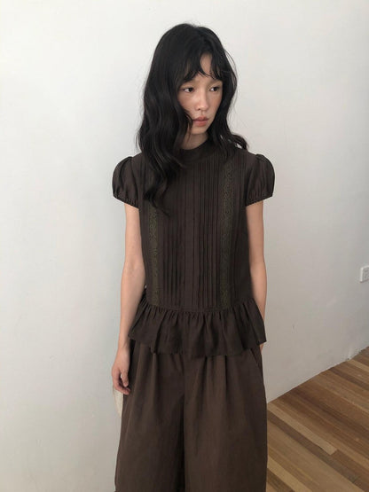 Dorydory Lace Tuck Pleat Half High Collar Short Sleeve Women&