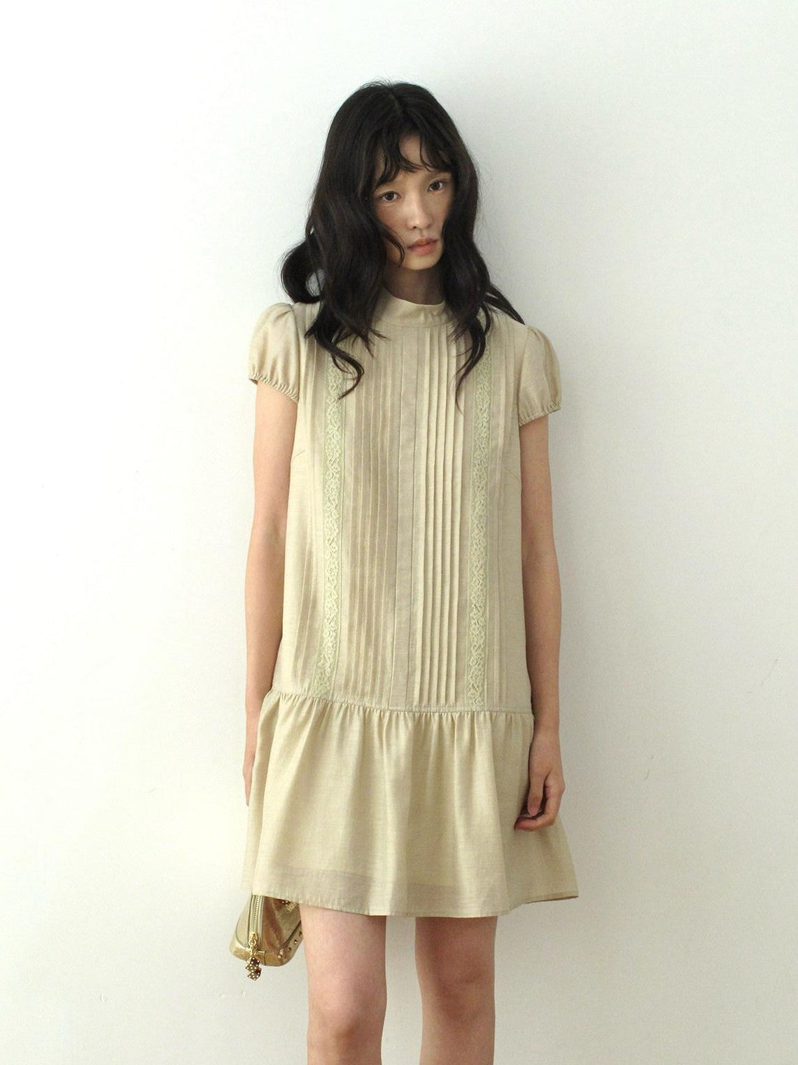 Dorydory Lace Tuck Pleat Half High Collar Women&