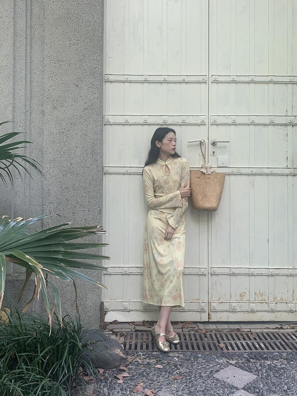 Dorydory Milky Yellow New Chinese Style Floral Stand Collar Women&