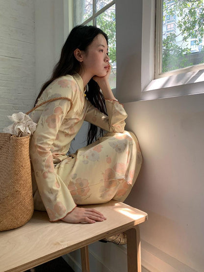 Dorydory Milky Yellow New Chinese Style Floral Stand Collar Women&