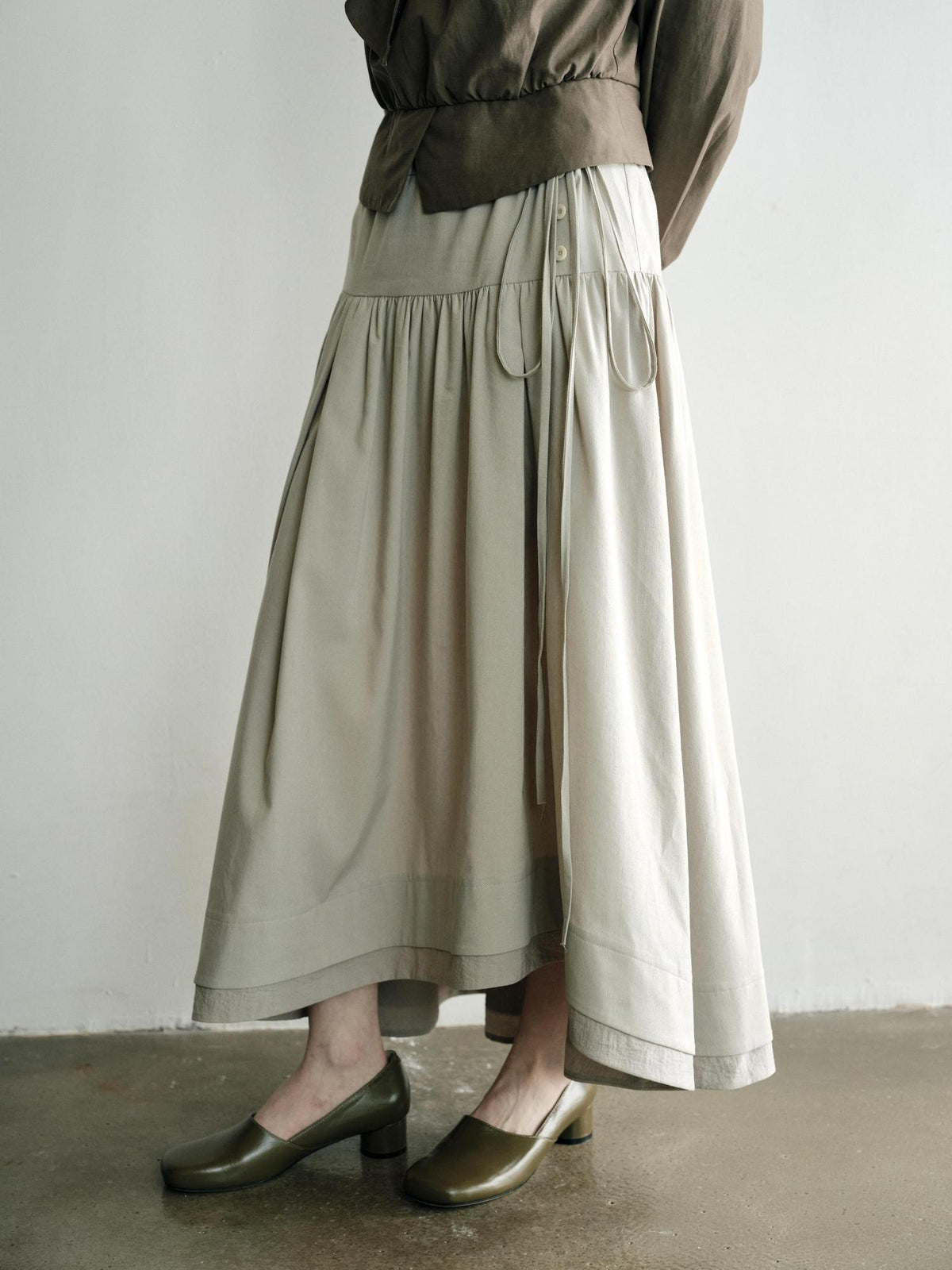 Dorydory Minimalist Shirred High Waist Asymmetric Loose Women&