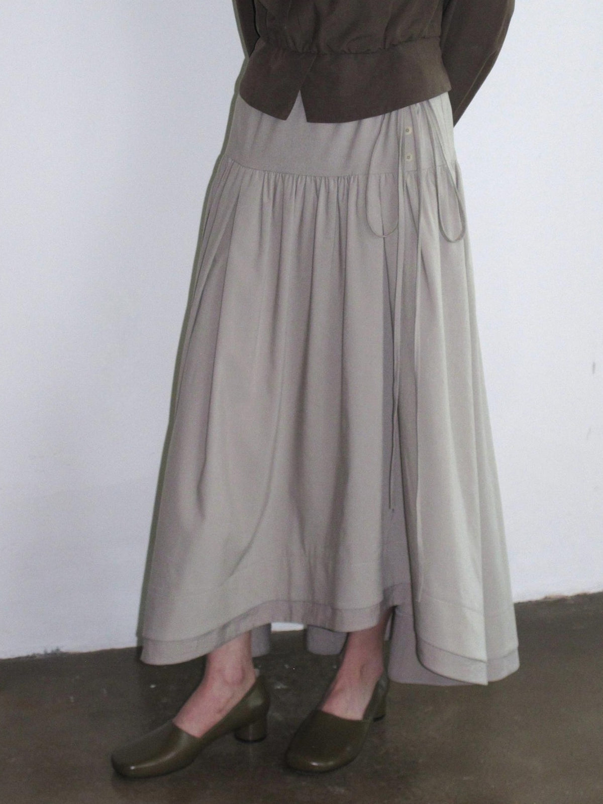 Dorydory Minimalist Shirred High Waist Asymmetric Loose Women&