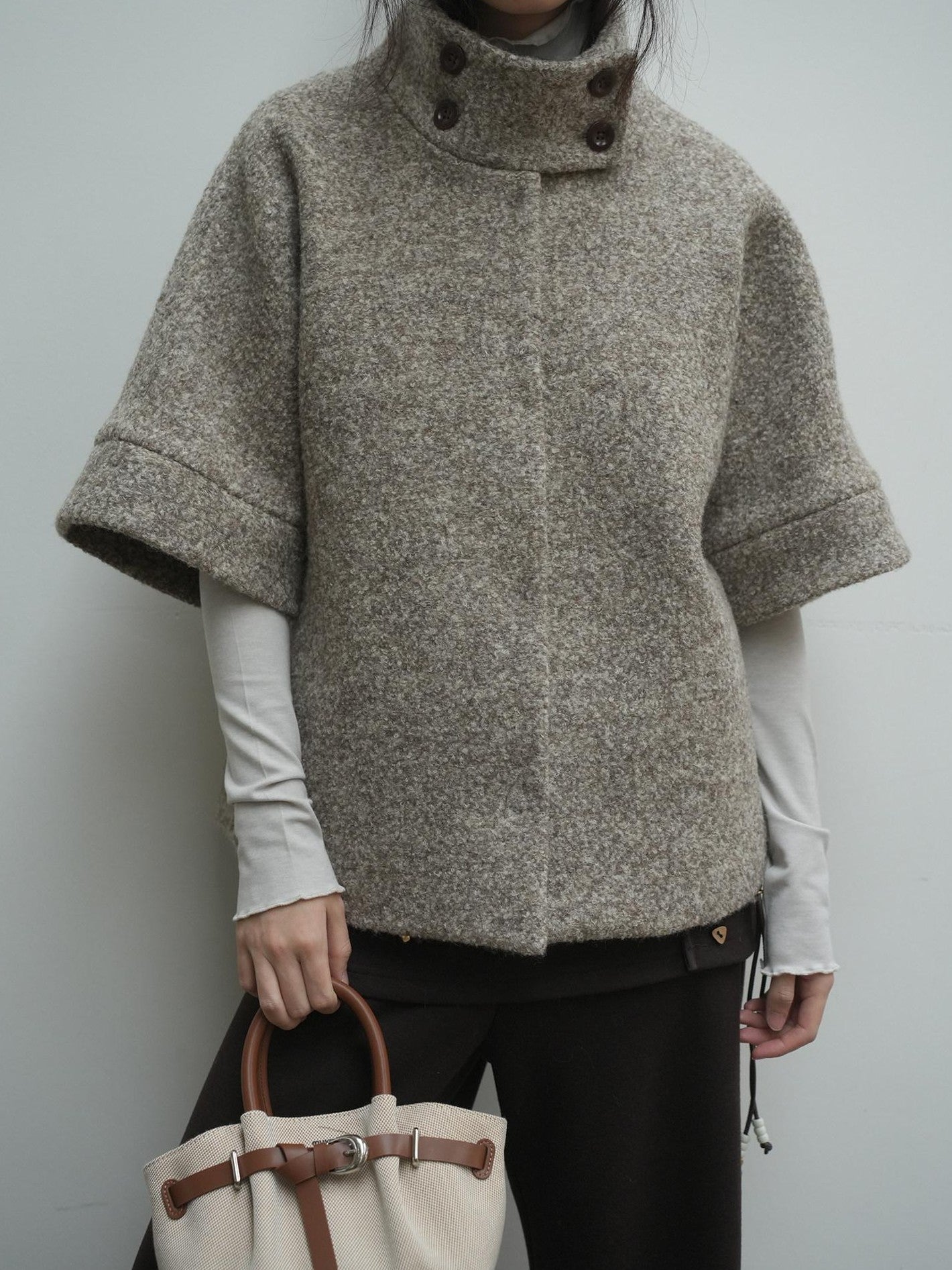 Dorydory Oatmeal Double Breasted High Neck Half Sleeve Women&