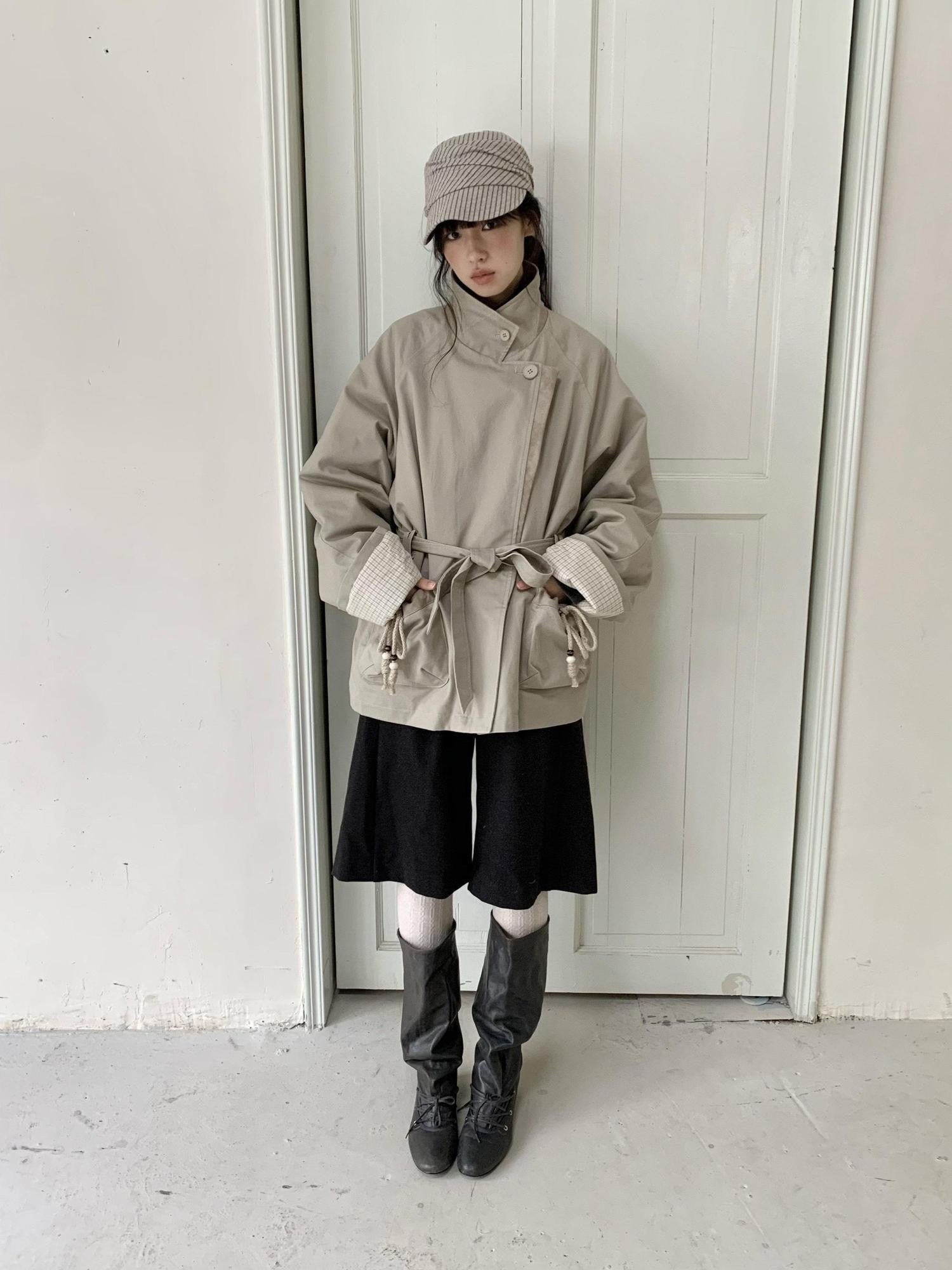 Dorydory Oatmeal Gray Stand Collar Mid Length Waist Cinch Women&