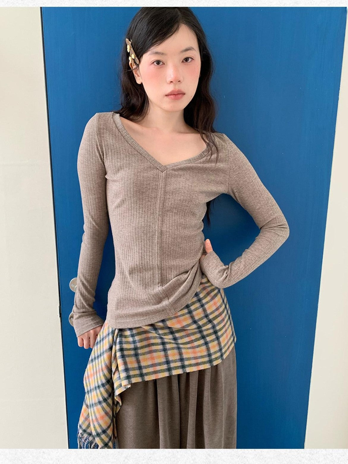 Dorydory Oatmeal V-neck Ribbed Slim Fit Women&