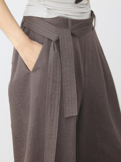 Dorydory Olive Double Pleat Drapey Curved Tie Women&