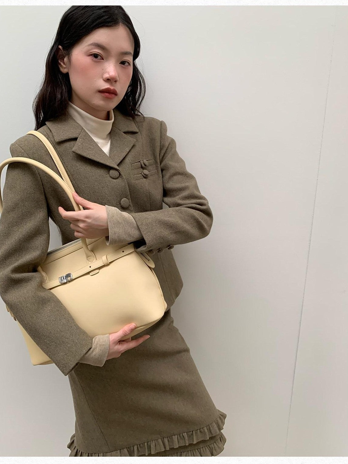 Dorydory Olive Green Vintage Cinched Waist Slimming Women&