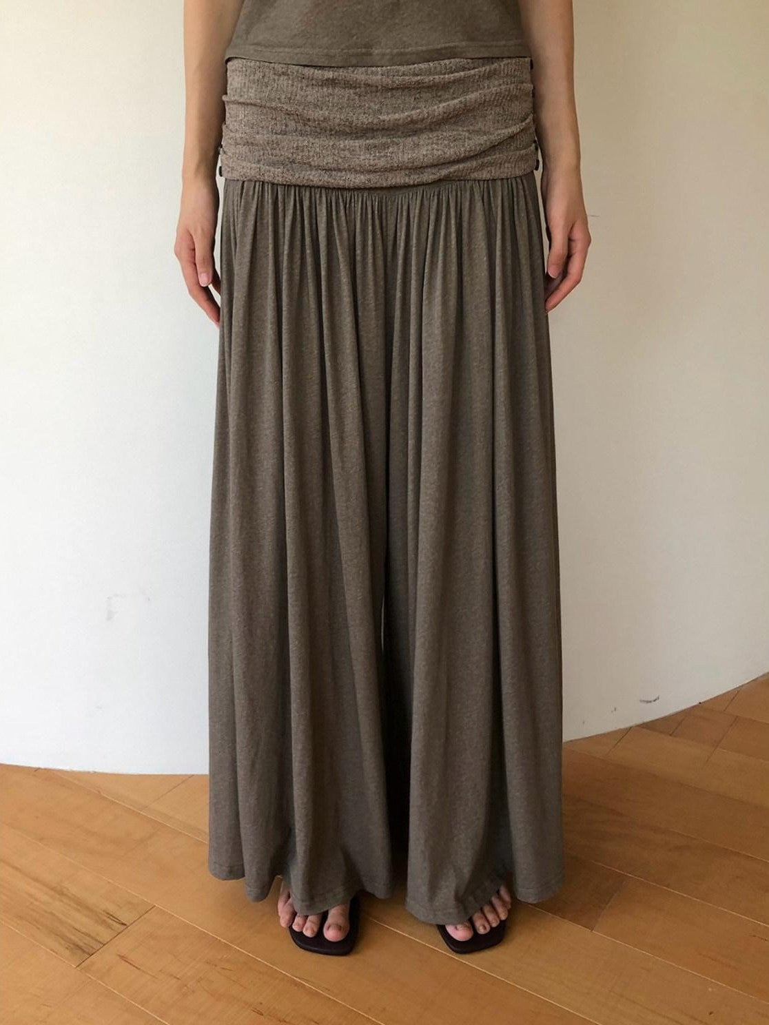 Dorydory Palm Oat Ruffle Hem High Waist Slim Wide Leg Women&