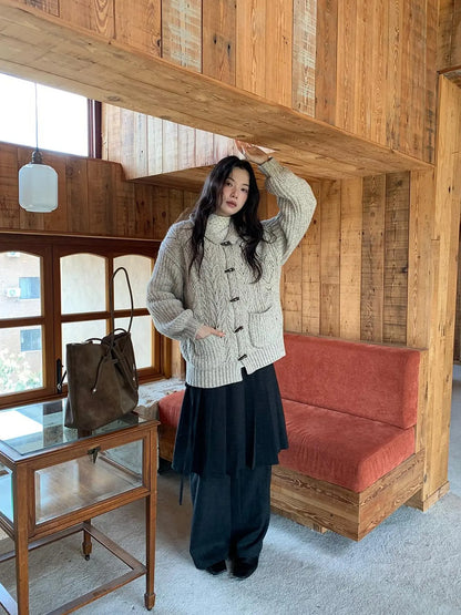 Pleated Palazzo Pants With Flowy Straight Leg Design