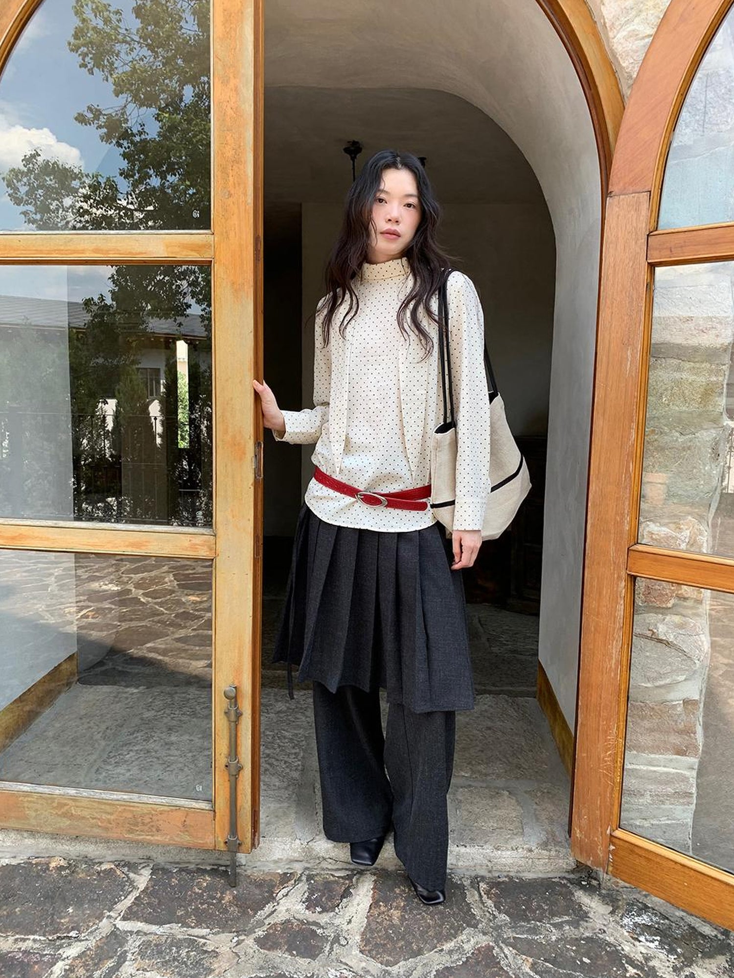 Dorydory Pleated Palazzo Pants With Flowy Straight Leg Design
