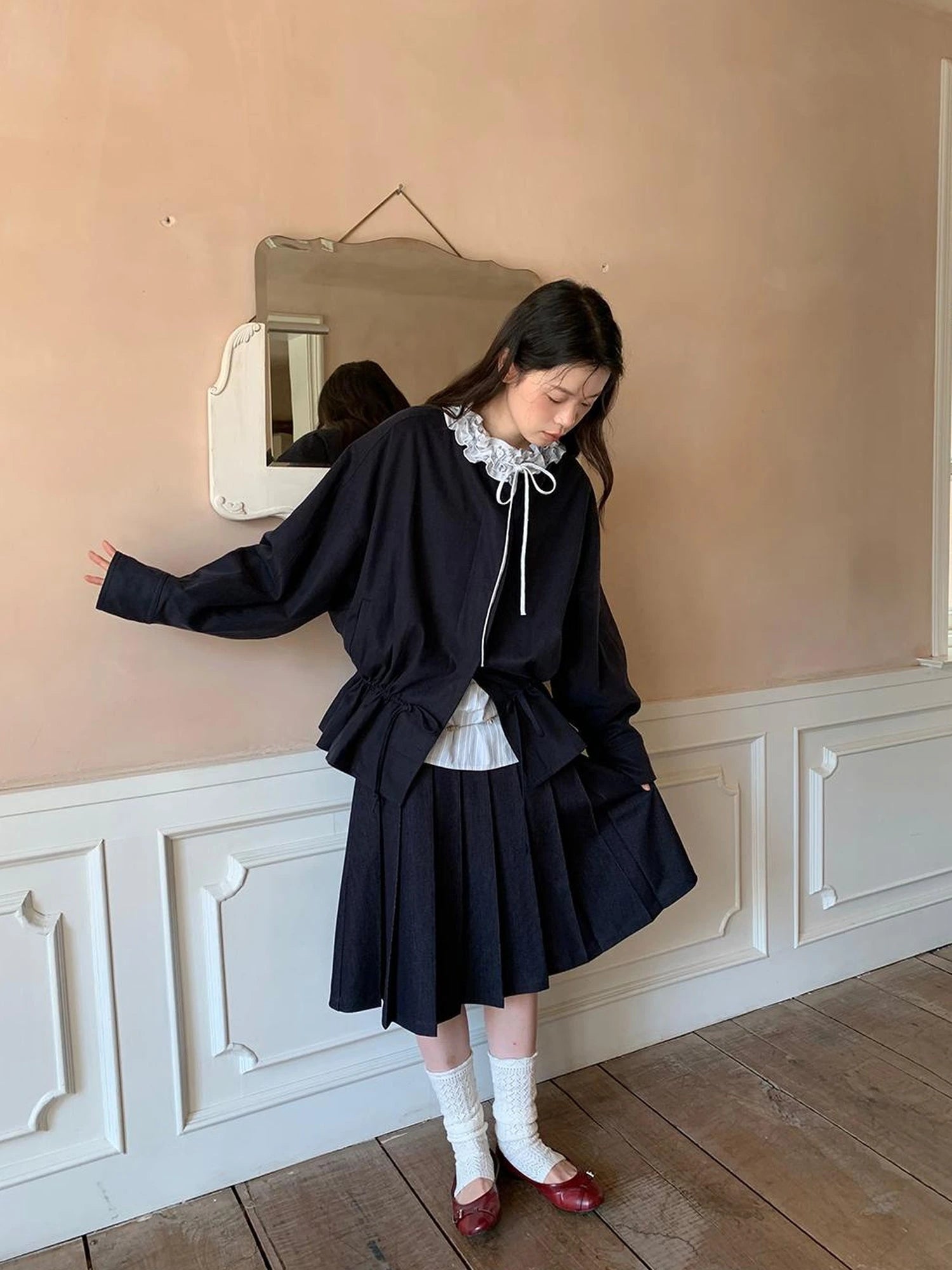 Pleated Side Pocket Midi Skirt