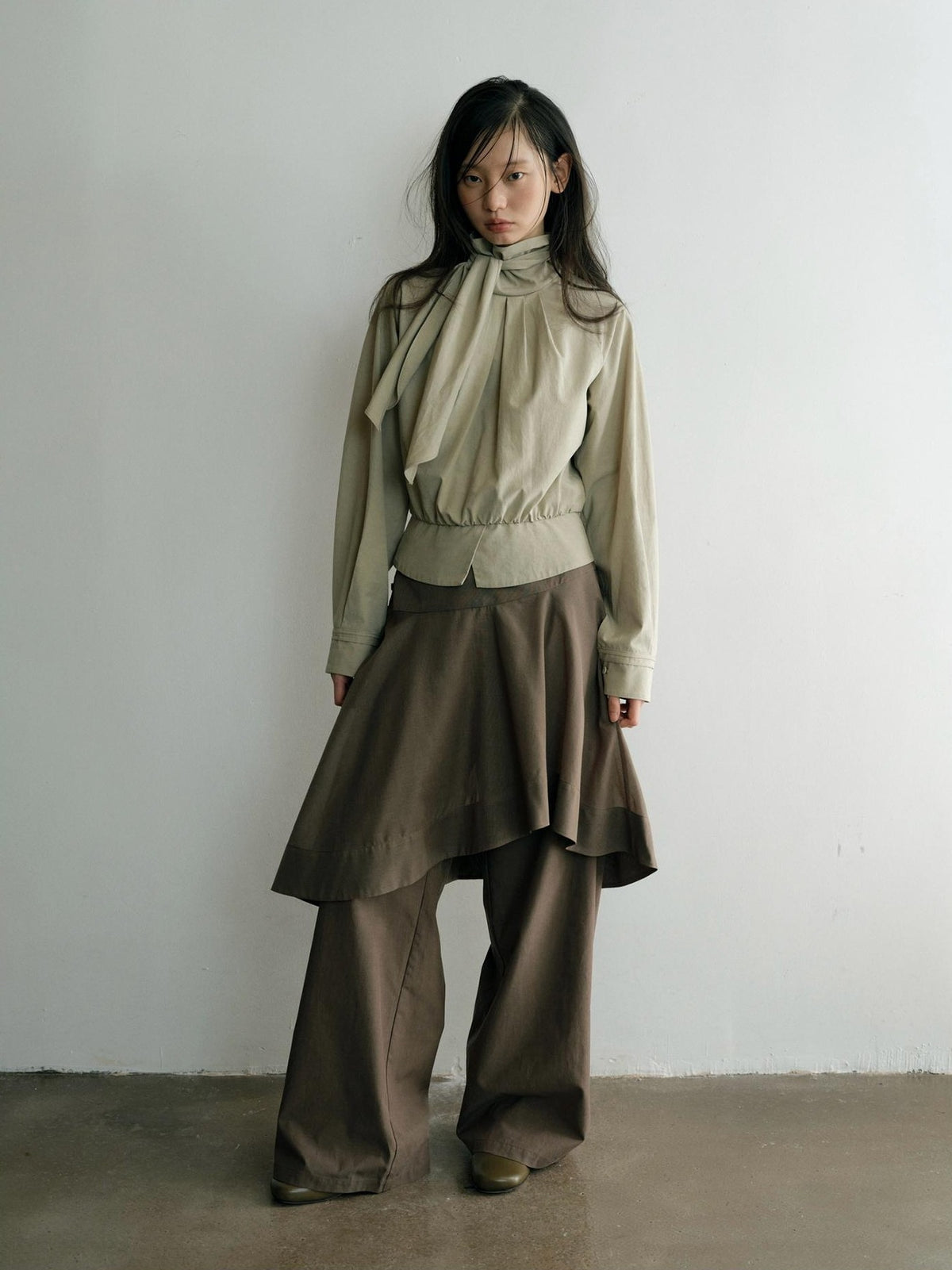 Dorydory Relaxed Ribbon Tie Neck Long Sleeve Lyocell Women&