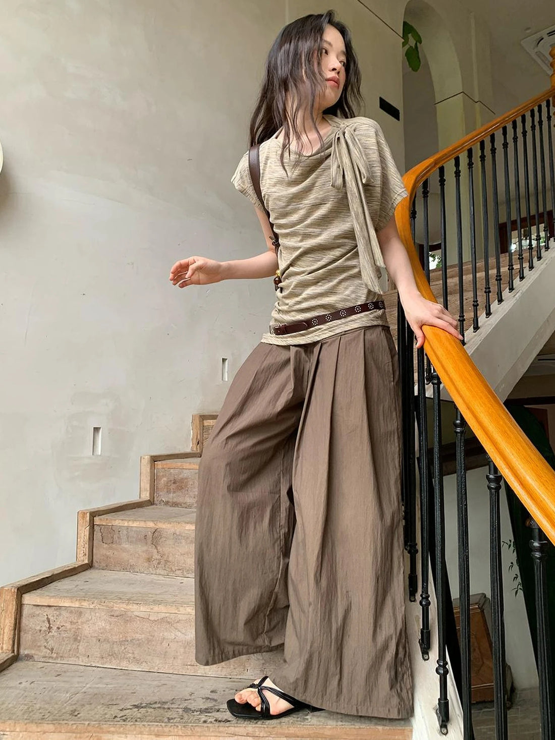 Retro Off Shoulder Bow Knit Tee