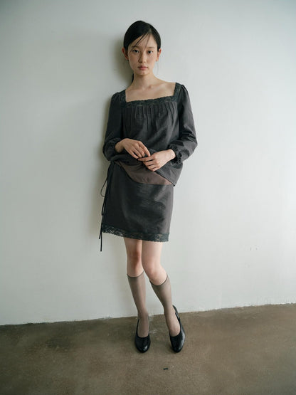Dorydory Retro Square Neck Lace Trim Long Sleeve Loose Fit Women&