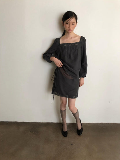 Dorydory Retro Square Neck Lace Trim Long Sleeve Loose Fit Women&
