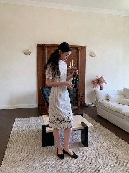 Retro Stripe Embroidered Cotton Qipao Dress V-Neck Long-Sleeve