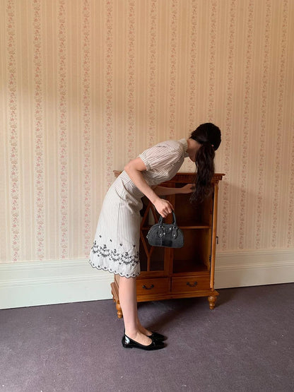 Retro Stripe Embroidered Cotton Qipao Dress V-Neck Long-Sleeve