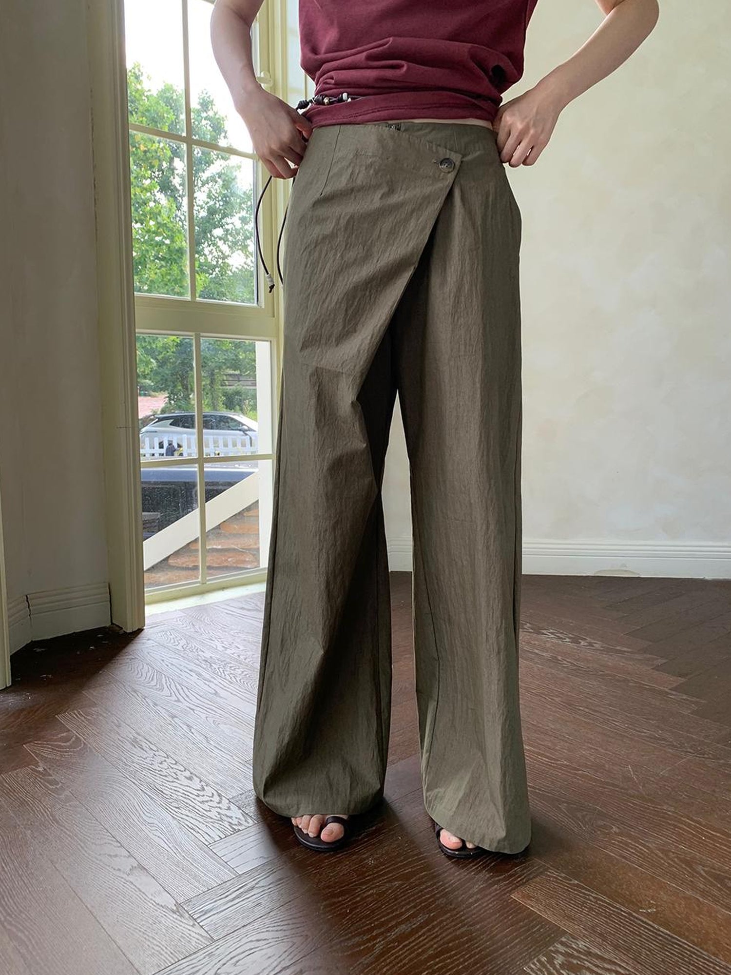 Dorydory Slant Placket Wide Leg Paper Touch Trousers