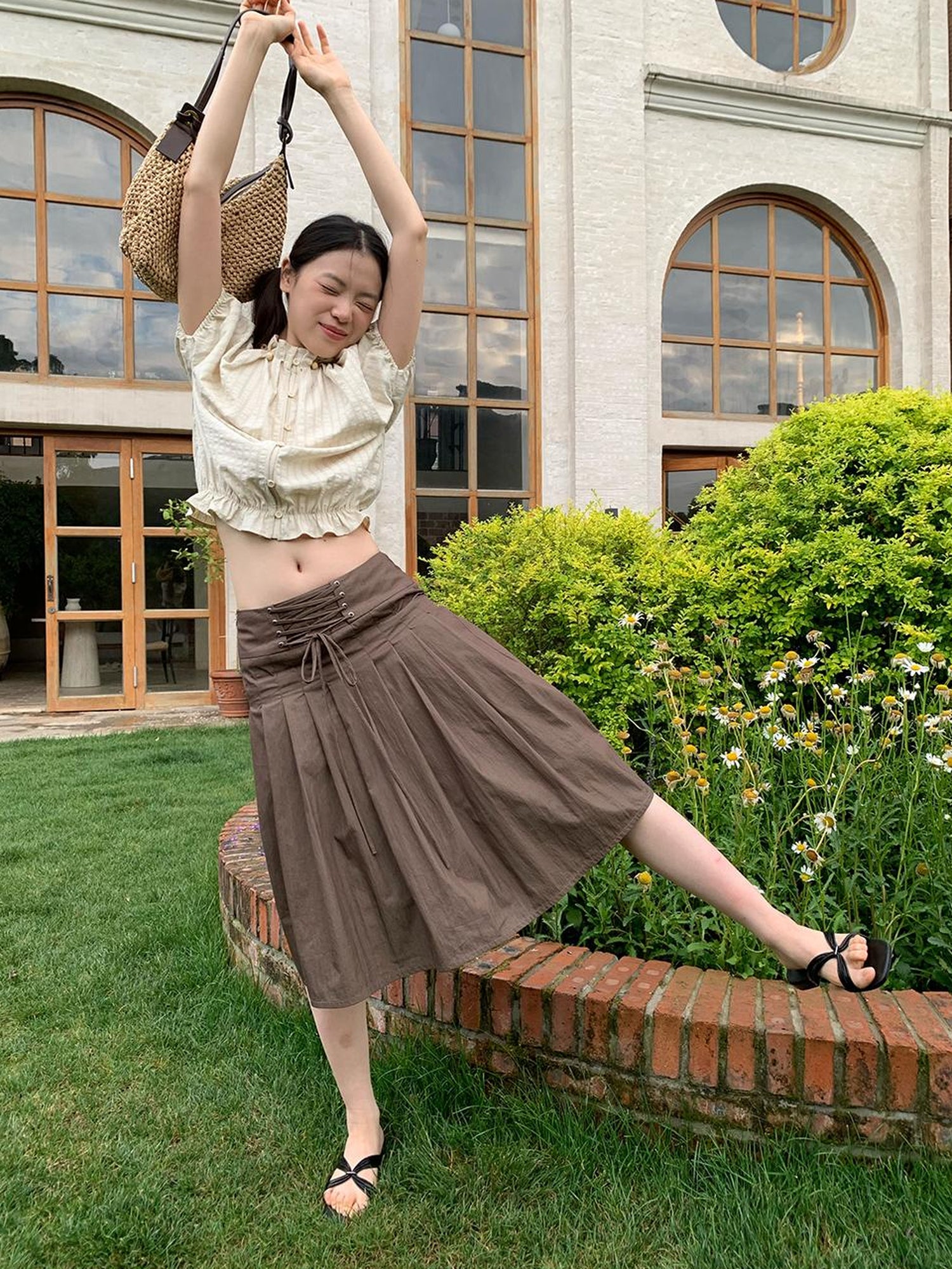 Dorydory Striped Floral Bloom Short Sleeve Blouse