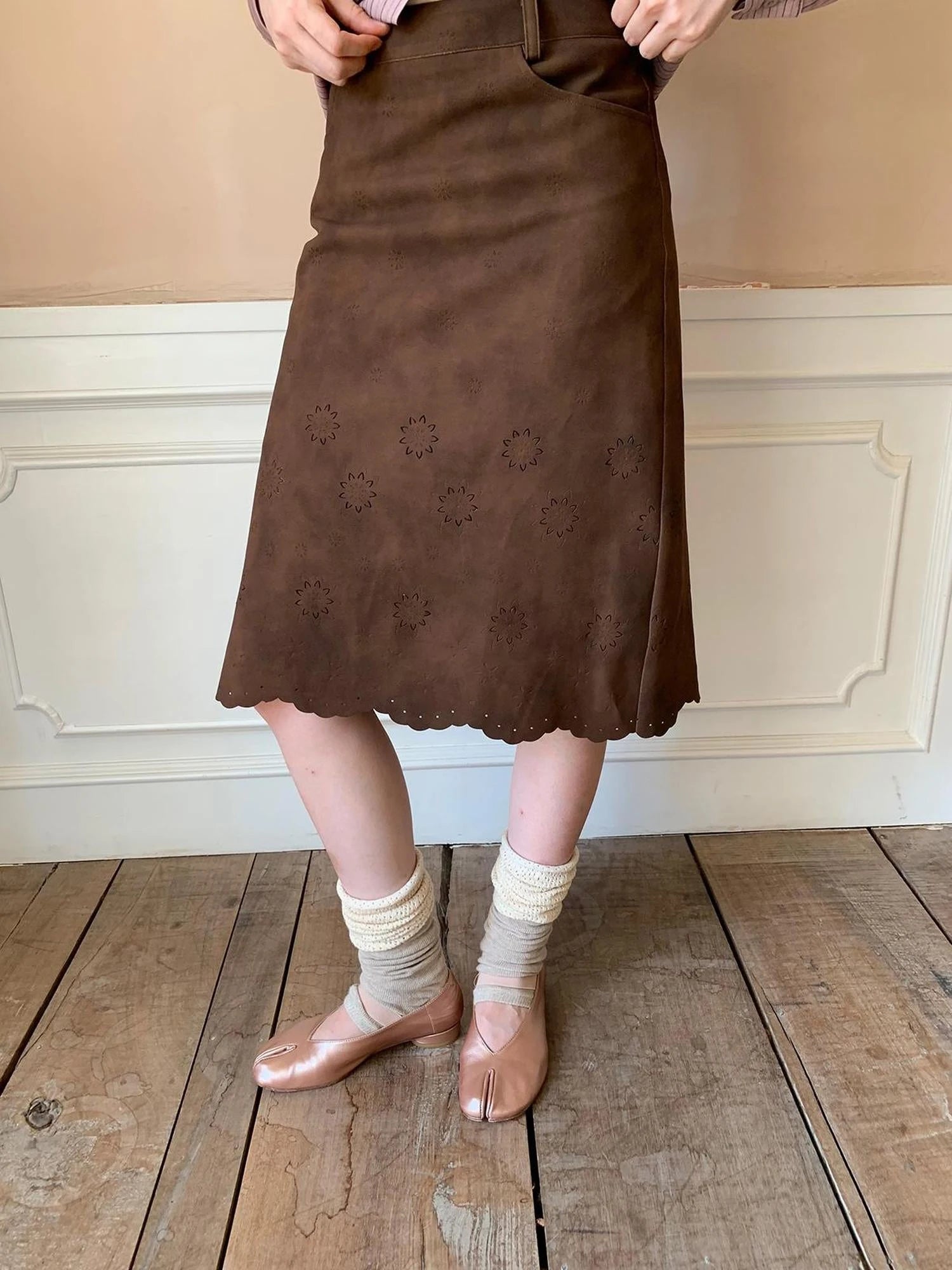 Textured Hollow Wave Hem A Line Skirt