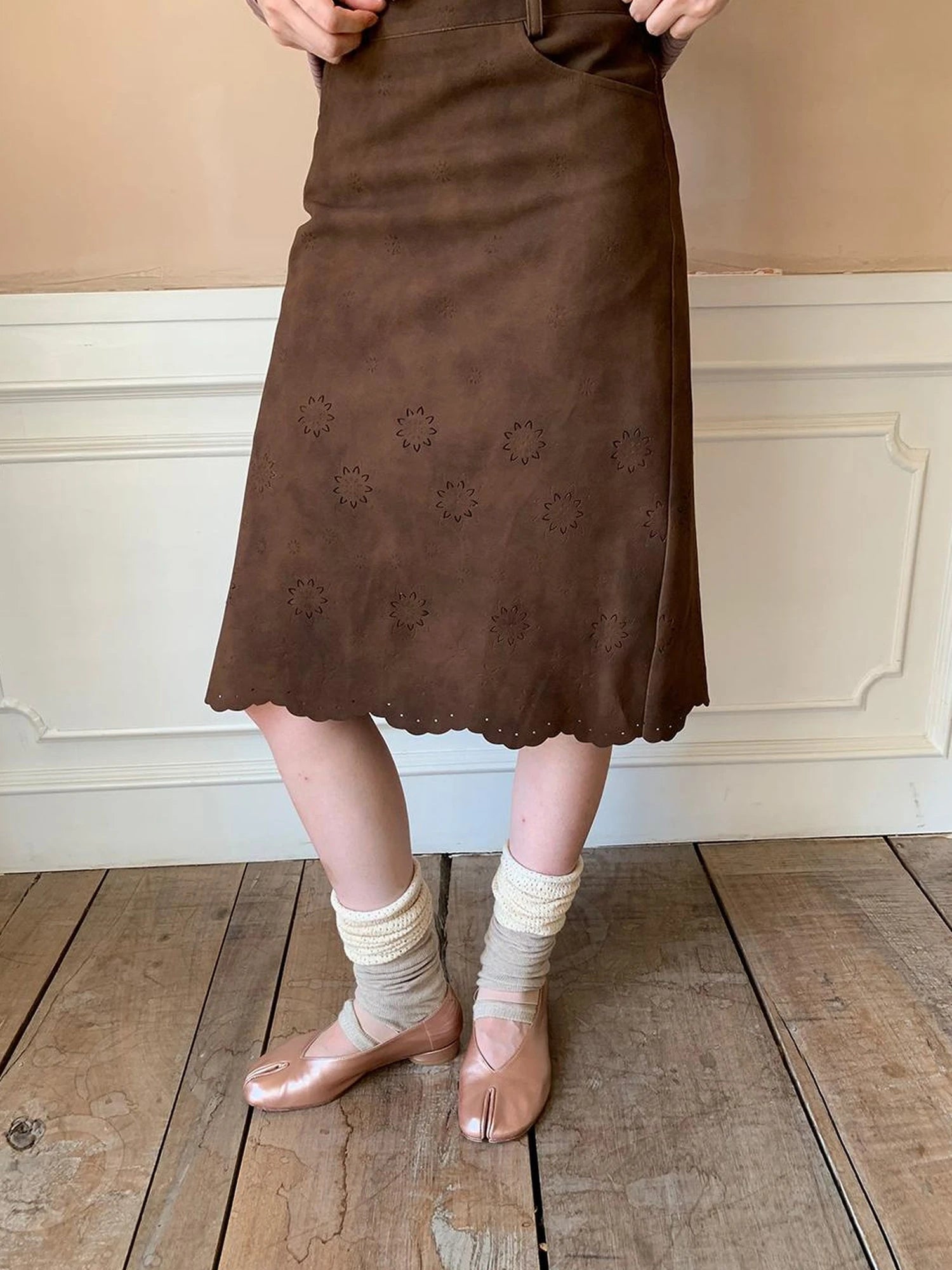 Textured Hollow Wave Hem A Line Skirt