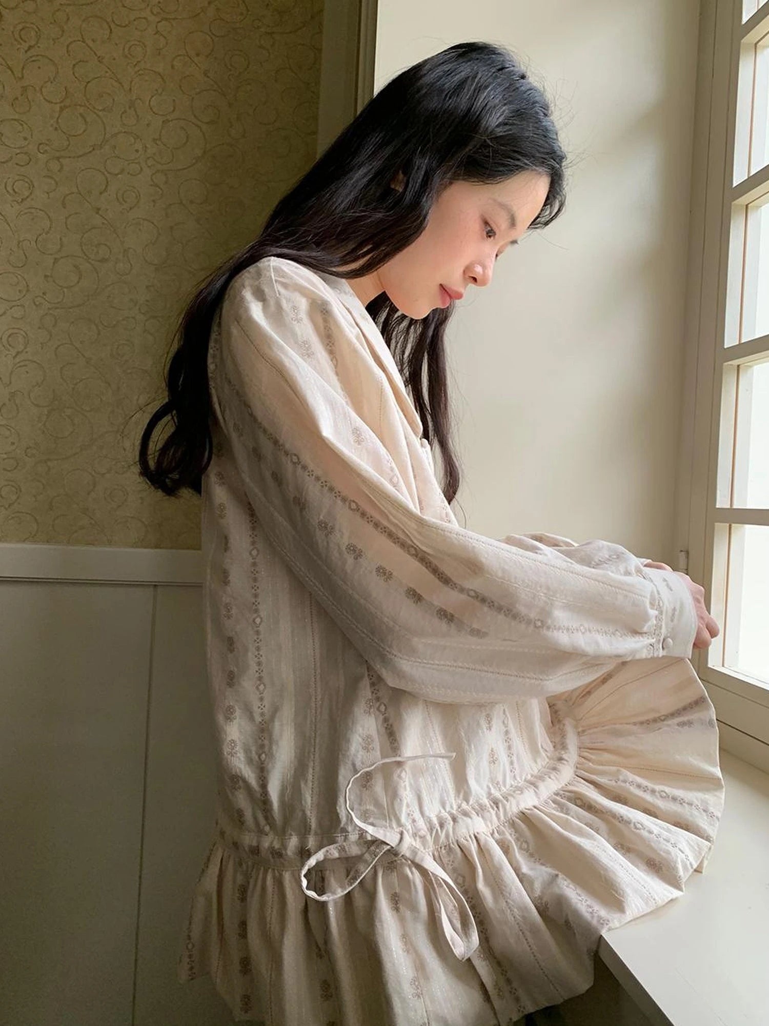 V-Neck Floral Jacquard Bow Blouse