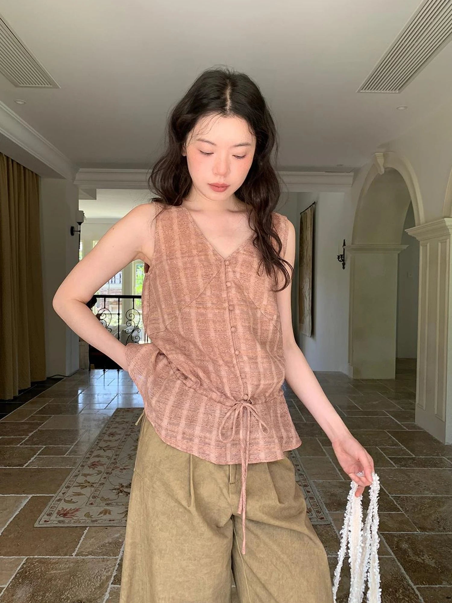 V-neck Checkered Faded Vest With Drawstring Hem