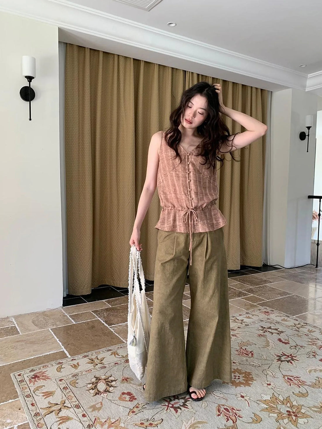 V-neck Checkered Faded Vest With Drawstring Hem