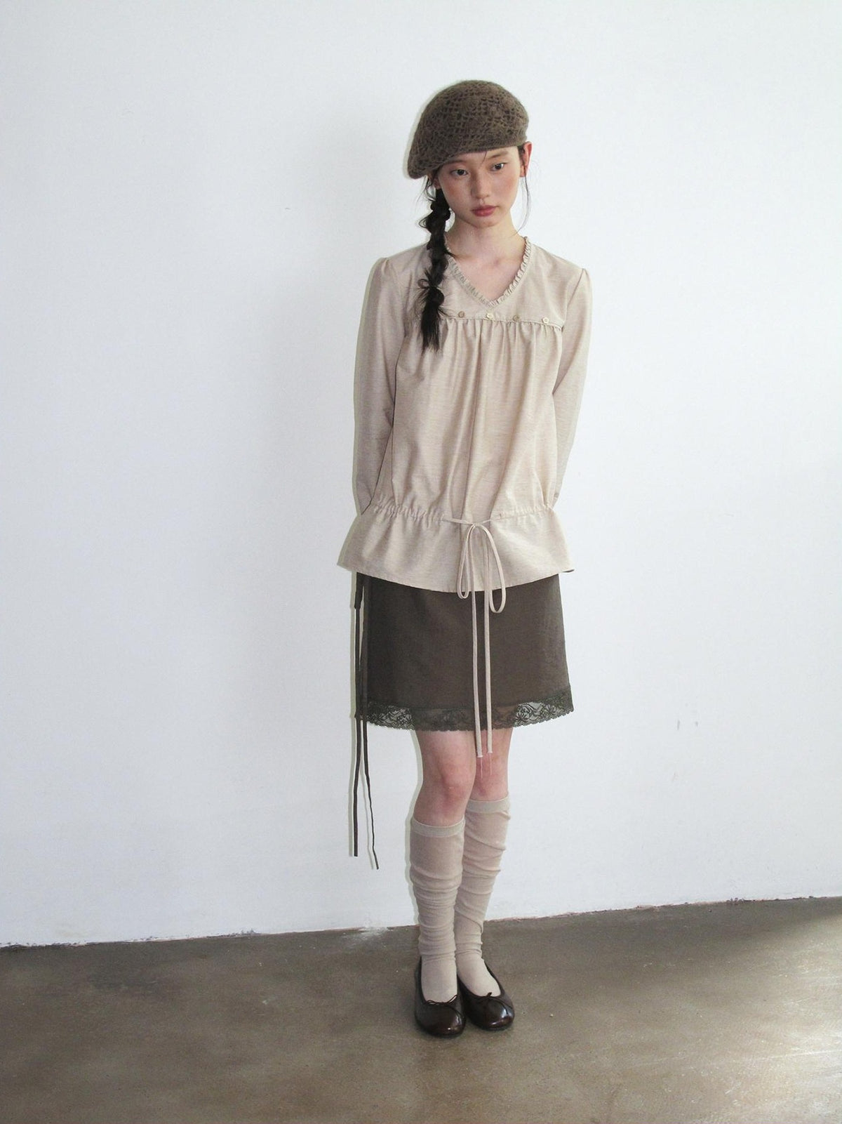 Dorydory V-neck Tie Ruffle Relaxed Fit Long Sleeve Cotton Women&