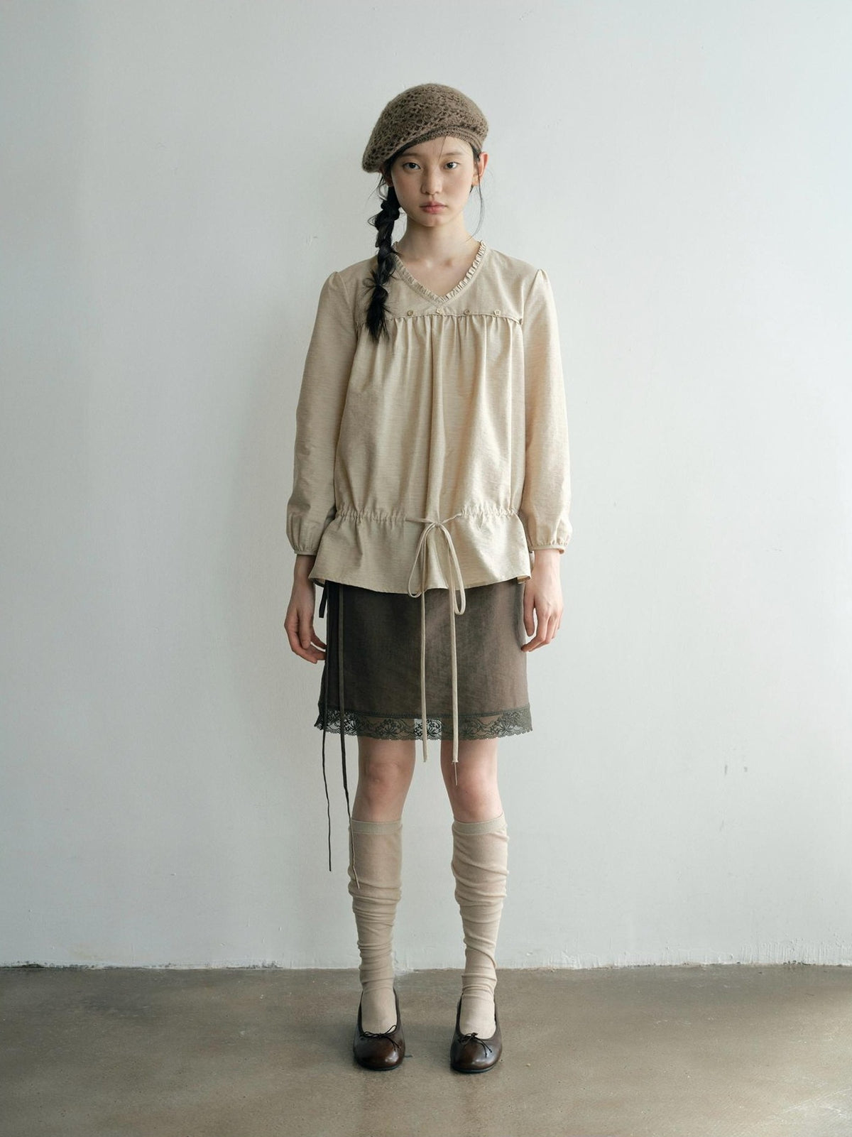 Dorydory V-neck Tie Ruffle Relaxed Fit Long Sleeve Cotton Women&