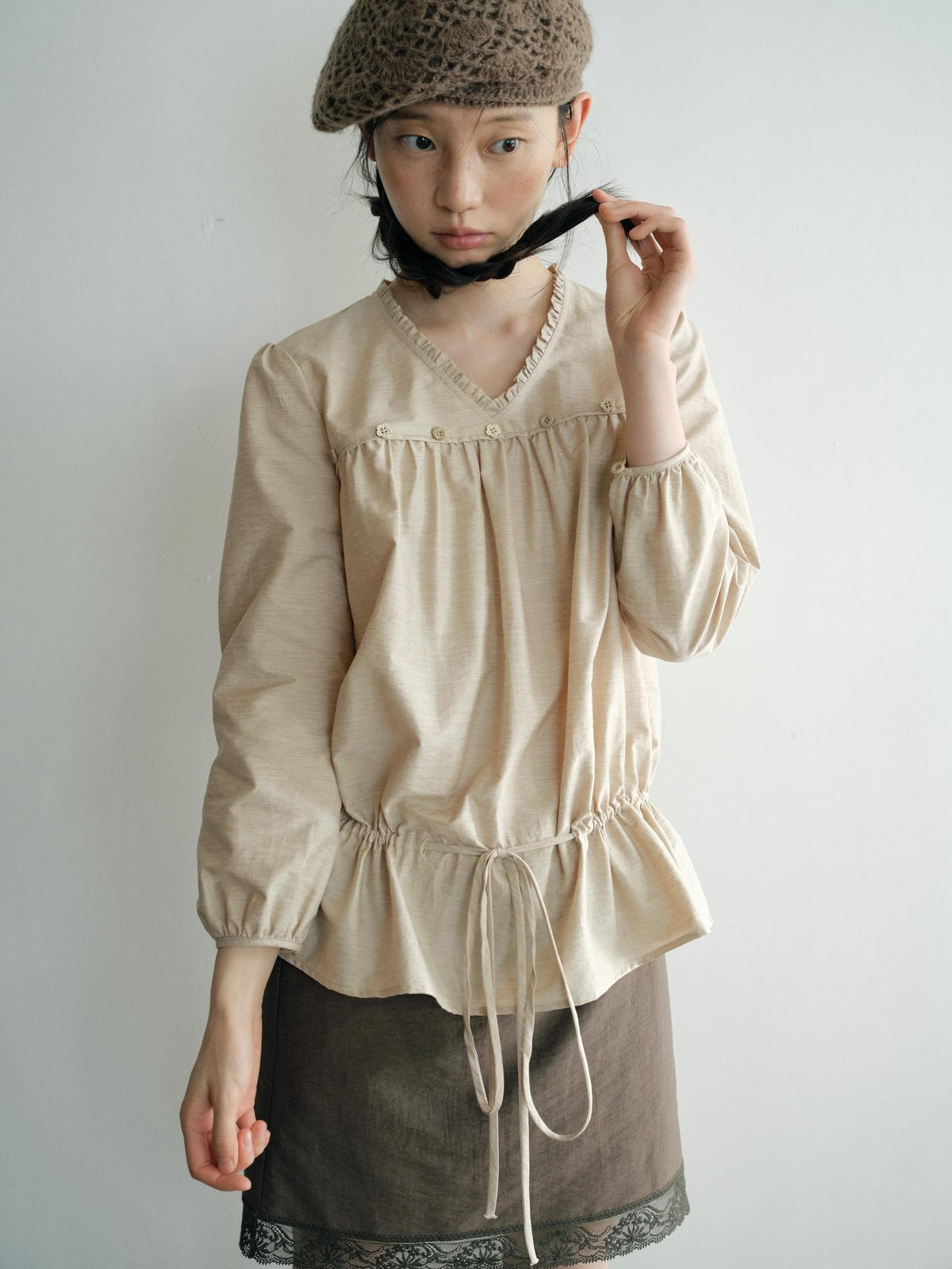 Dorydory V-neck Tie Ruffle Relaxed Fit Long Sleeve Cotton Women&