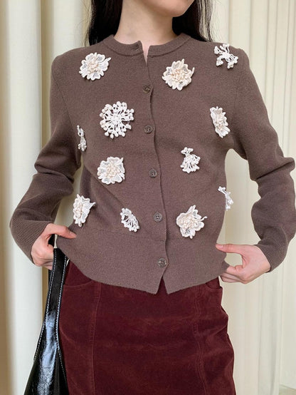 Dorydory Vintage Dimensional Floral Knit Women&