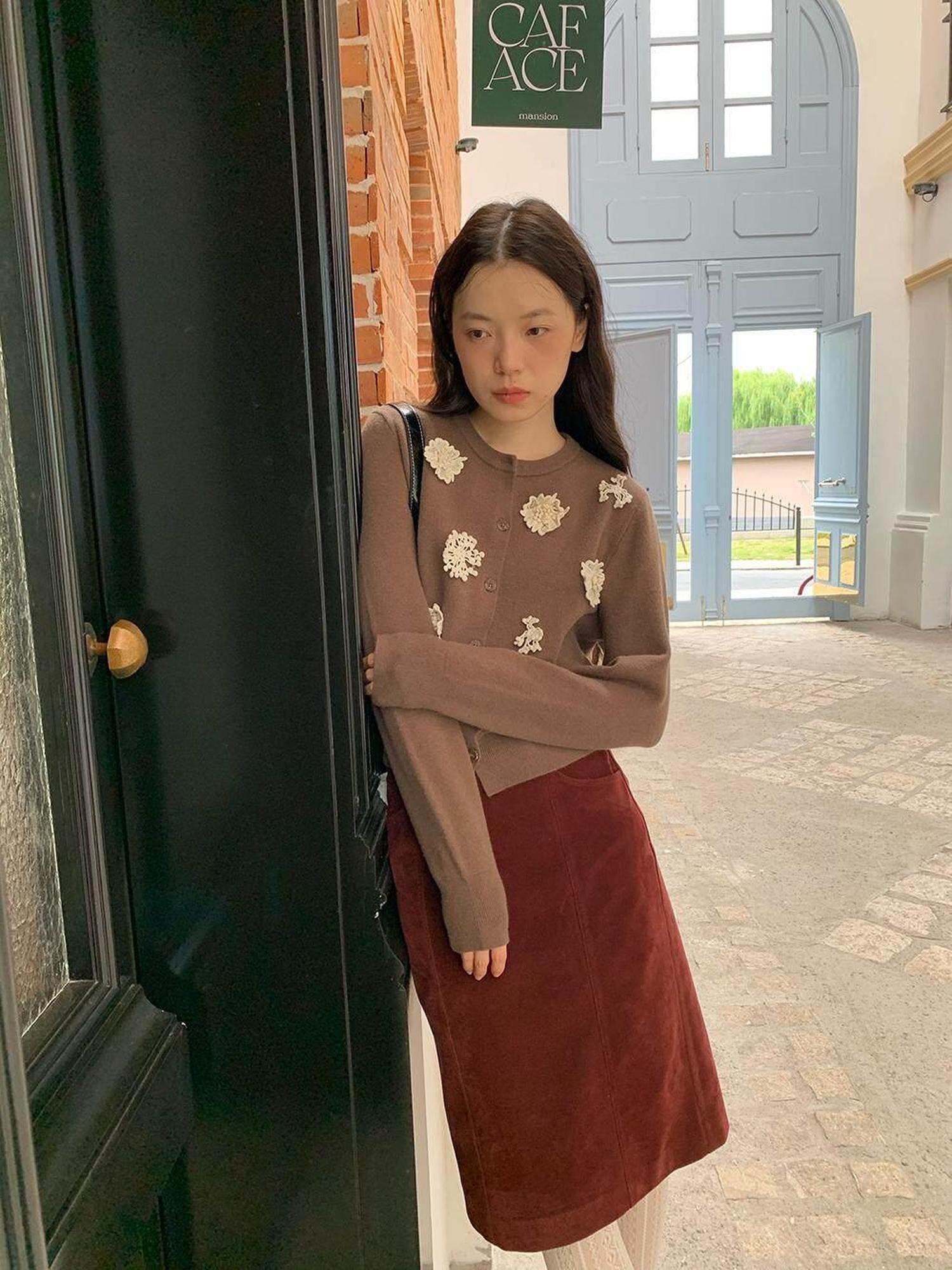 Dorydory Vintage Dimensional Floral Knit Women&
