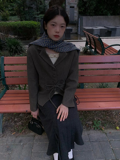 Vintage Dory Dory Lace Up Waist Cropped Blazer