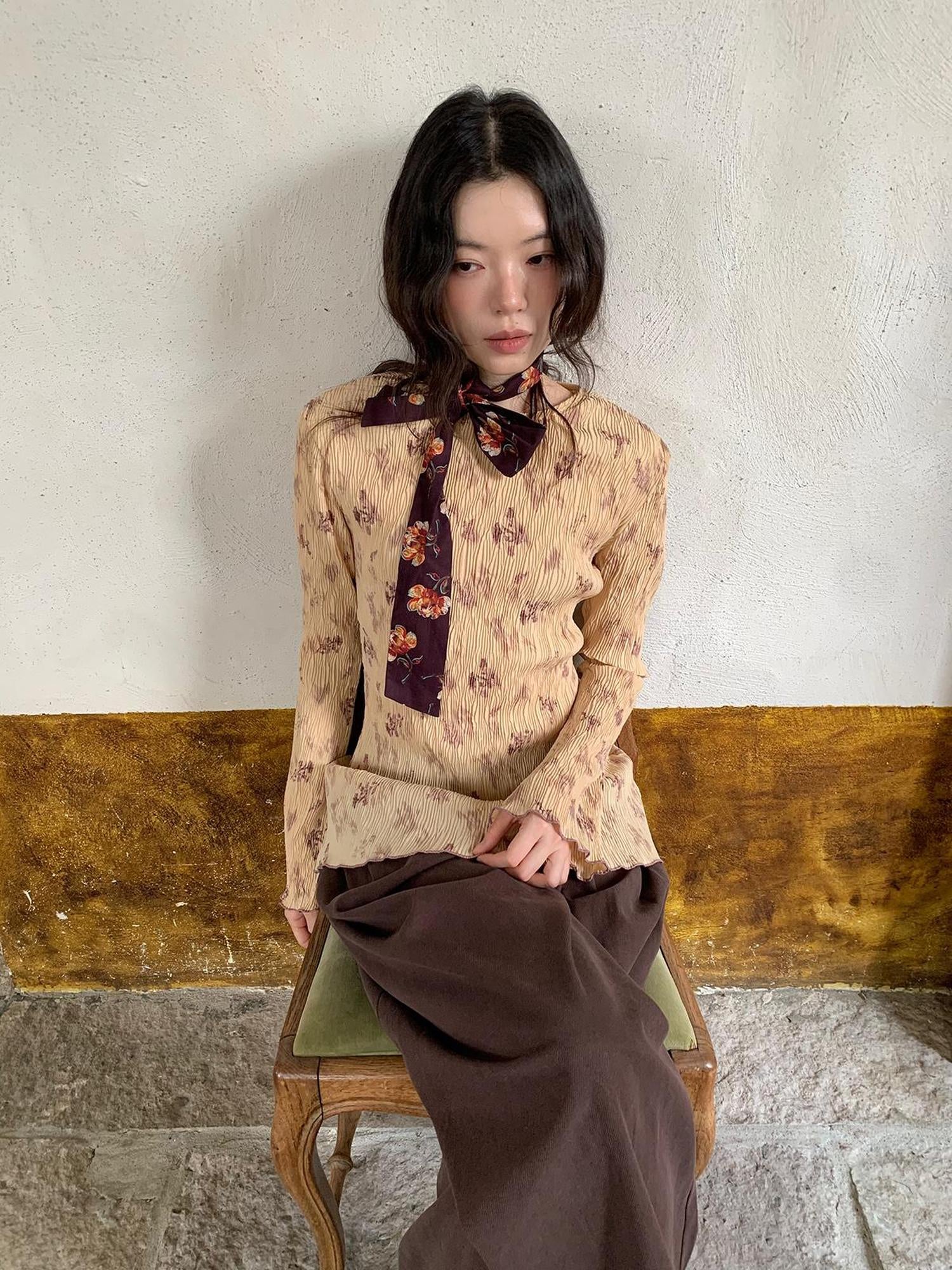 Dorydory Vintage Floral Print Textured Blouse