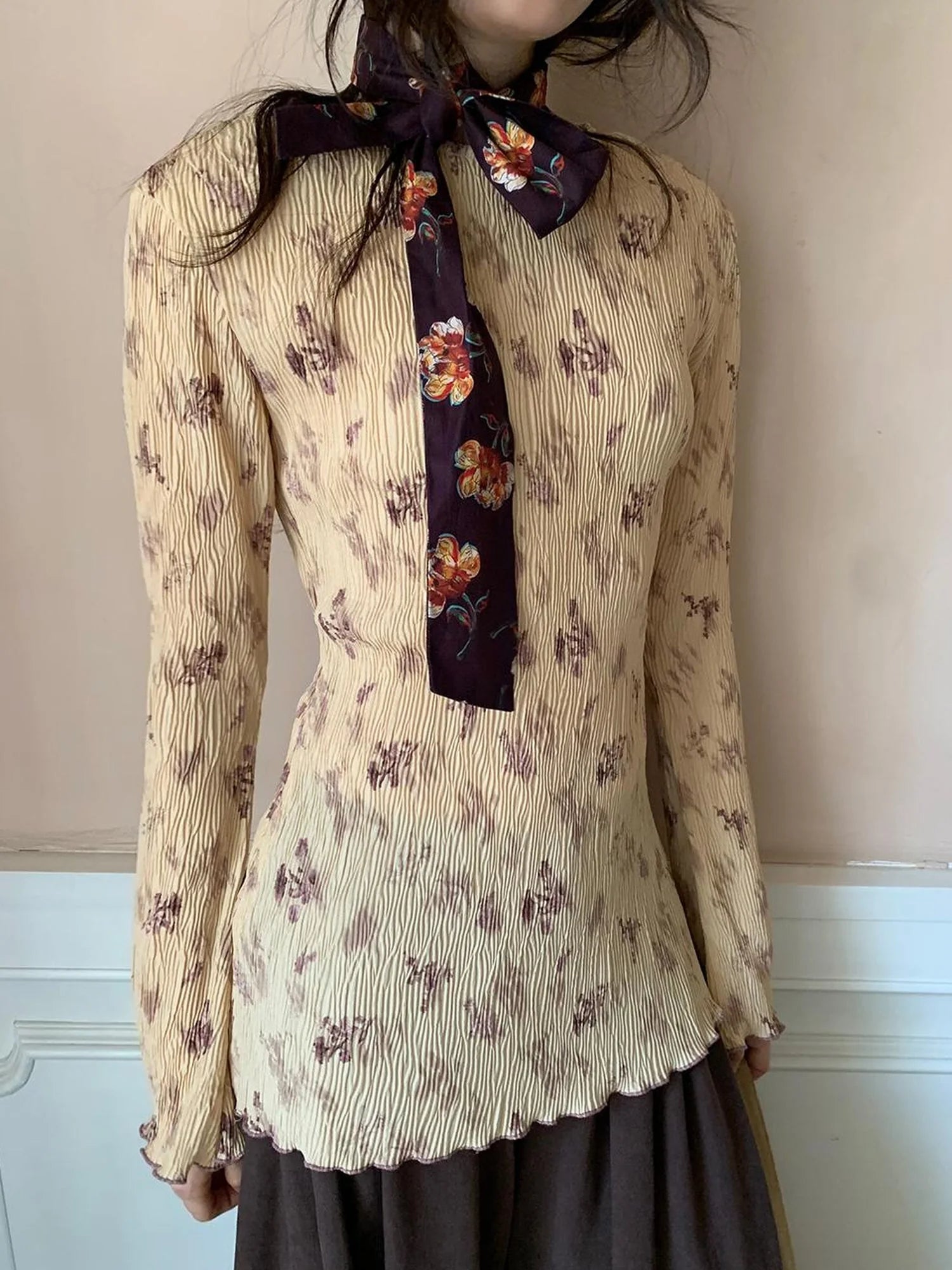 Vintage Floral Print Textured Blouse