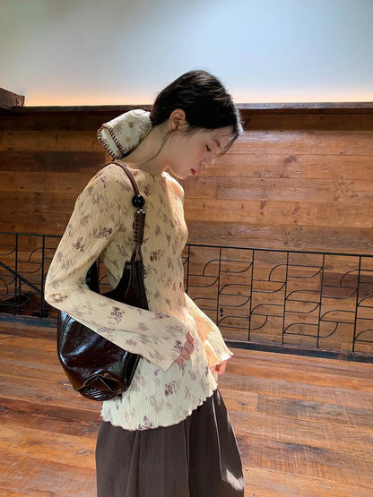 Vintage Floral Print Textured Blouse