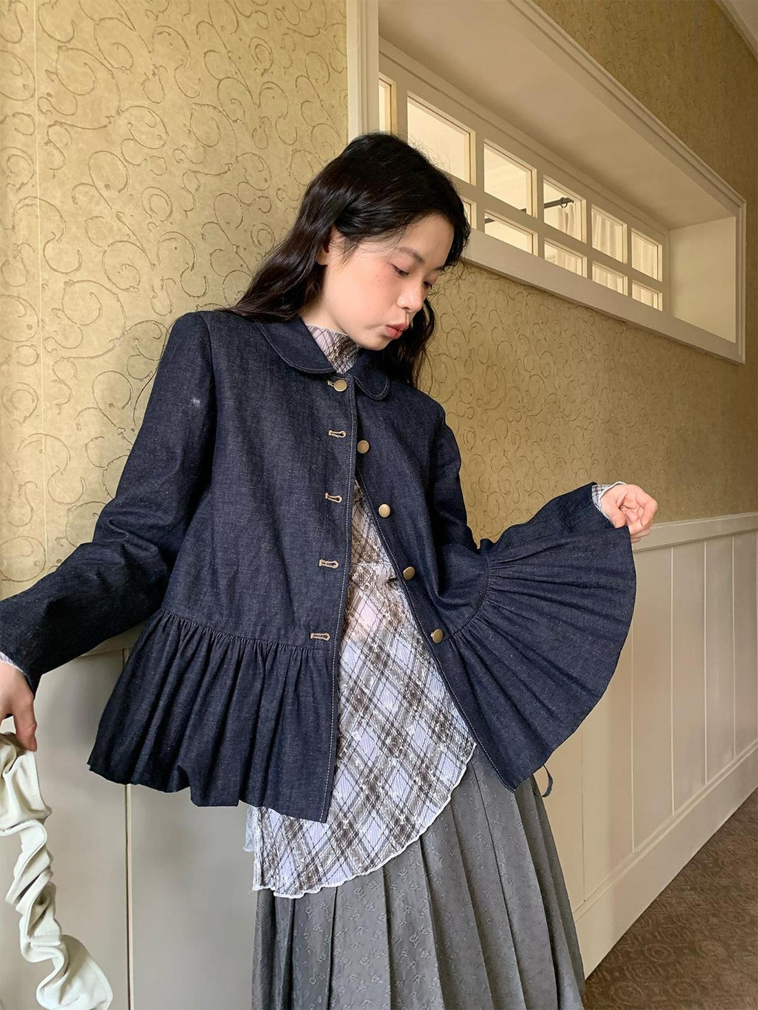 Dorydory Vintage Indigo Washed Denim Jacket With Floral Collar