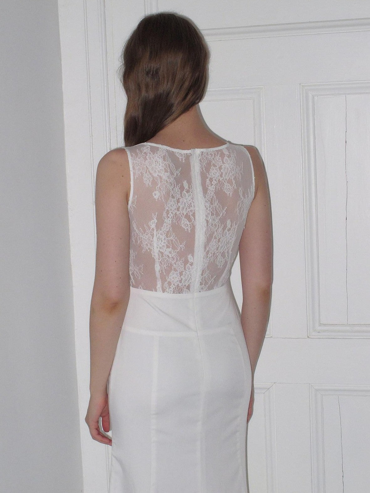 Dorydory White Lace V-neck Slim Sleeveless Women&