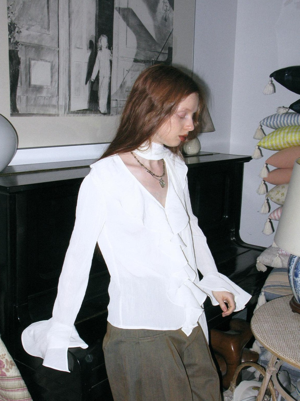 Dorydory White Ruffle V-neck French Romantic Women&