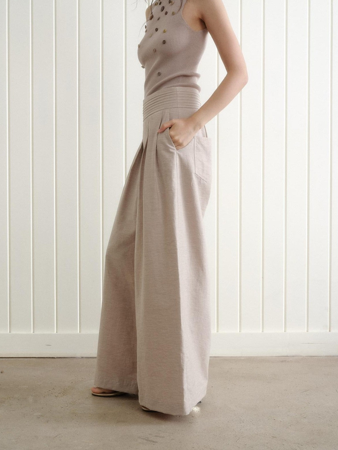 Dorydory Wide Waistband Pressed Pleat Women&