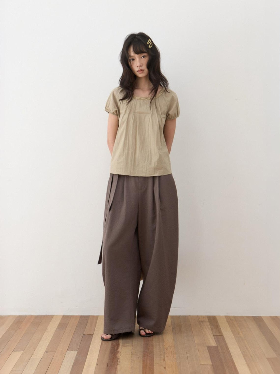 Dorydory Woven Lace Round Neck Knitted Women&