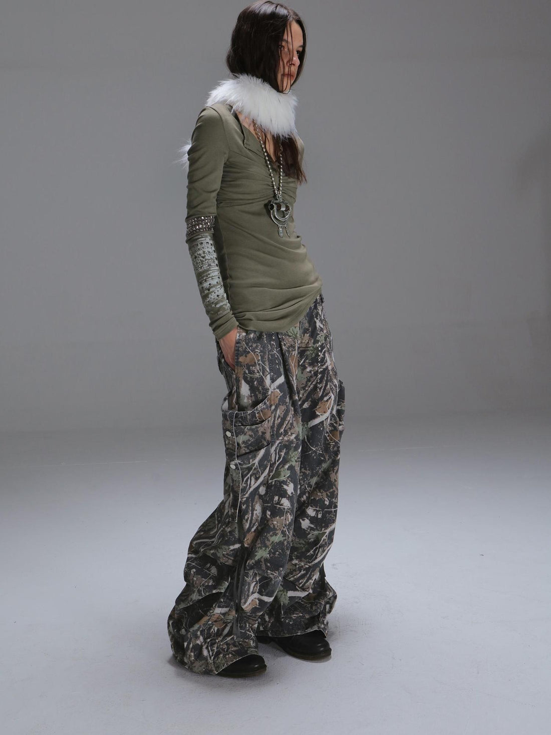 DoublePunch Durable 100% Cotton Functional Low Rise Leaf Camo Button Straight Women Pants