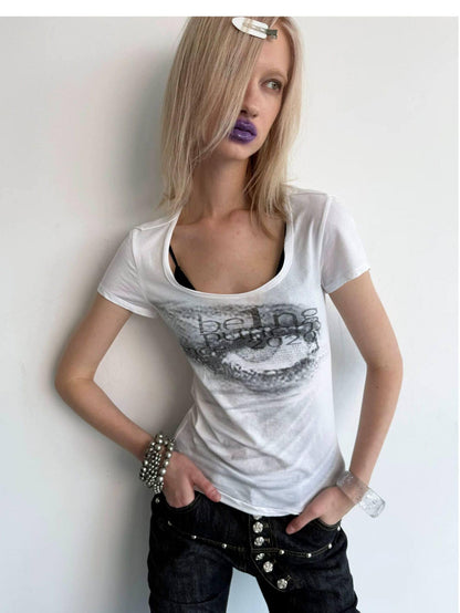 DoublePunch Illusion Print Low Round Neck Women&